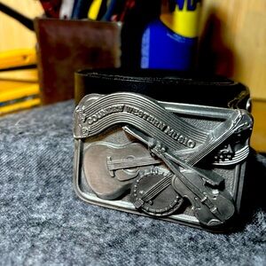 Belt buckle